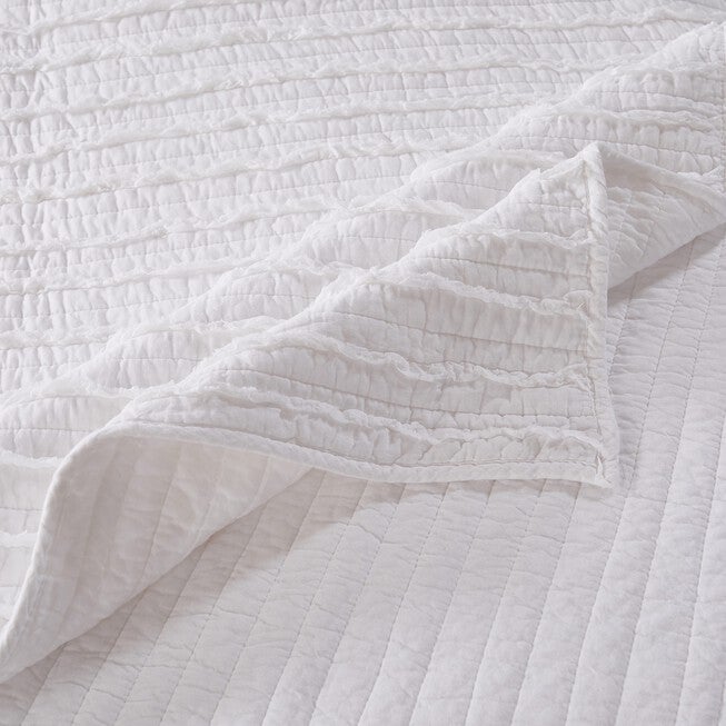 Ruffled Quilt And Pillow Sham Set, , alternate image number 3