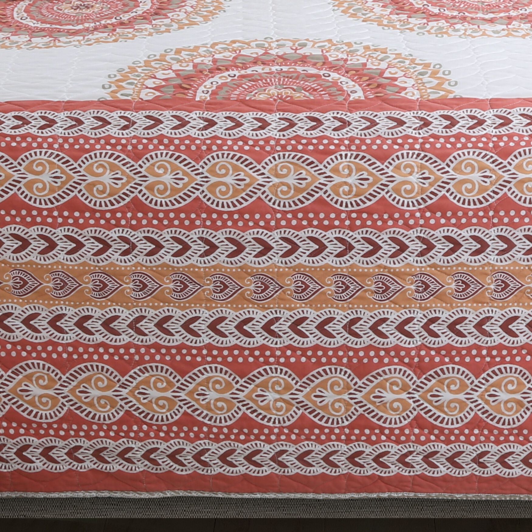 Aimee Quilt Set Quilts, , on-hover image number 1