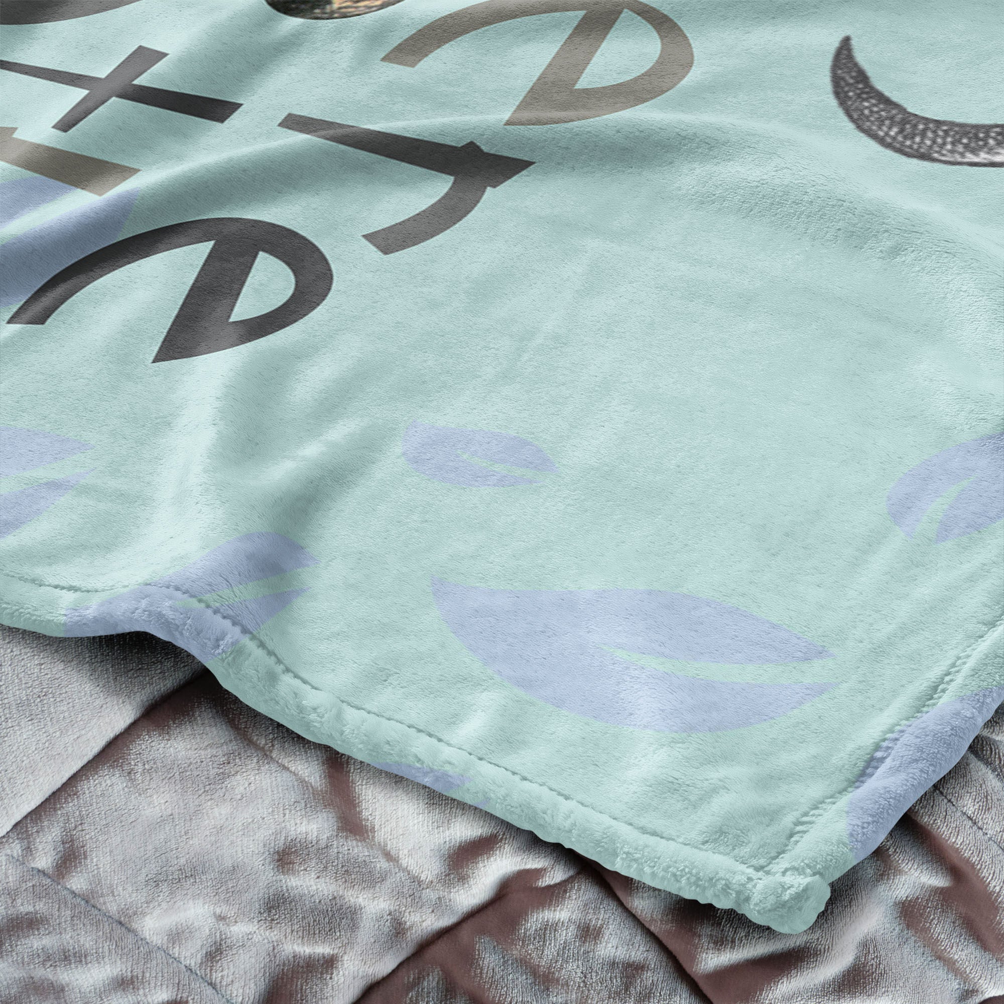 Warner Bros. Where the Wild Things Are In the Leaves Silk Touch Throw Blanket 40x50 Inches, BLUE, alternate image number 4