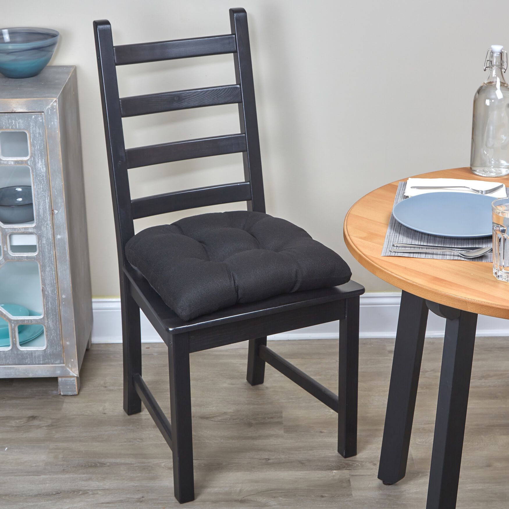 17 inches Omega Gripper Universal Chair Pads, MIDNIGHT, alternate image number 2