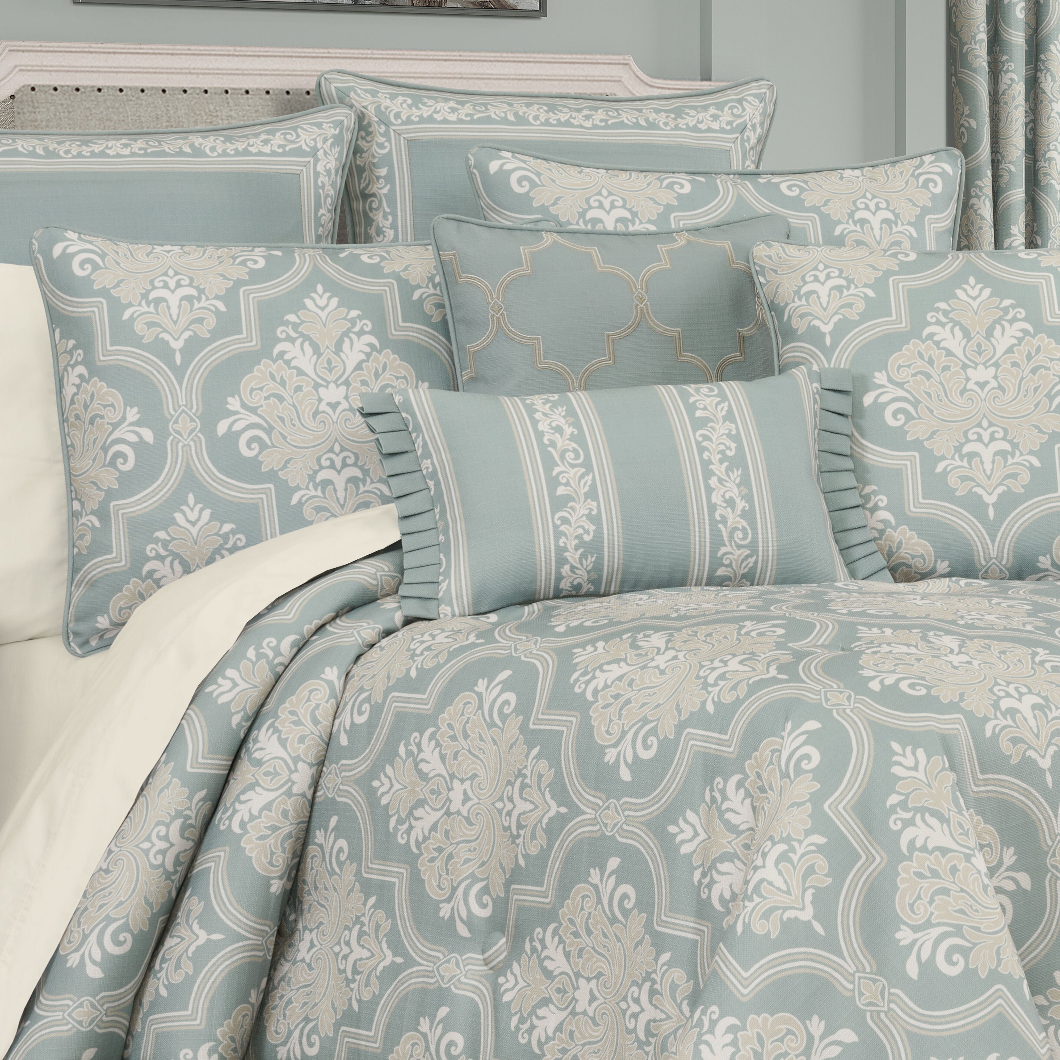 TRANQUILITY COMFORTER SET, AQUA, alternate image number 1