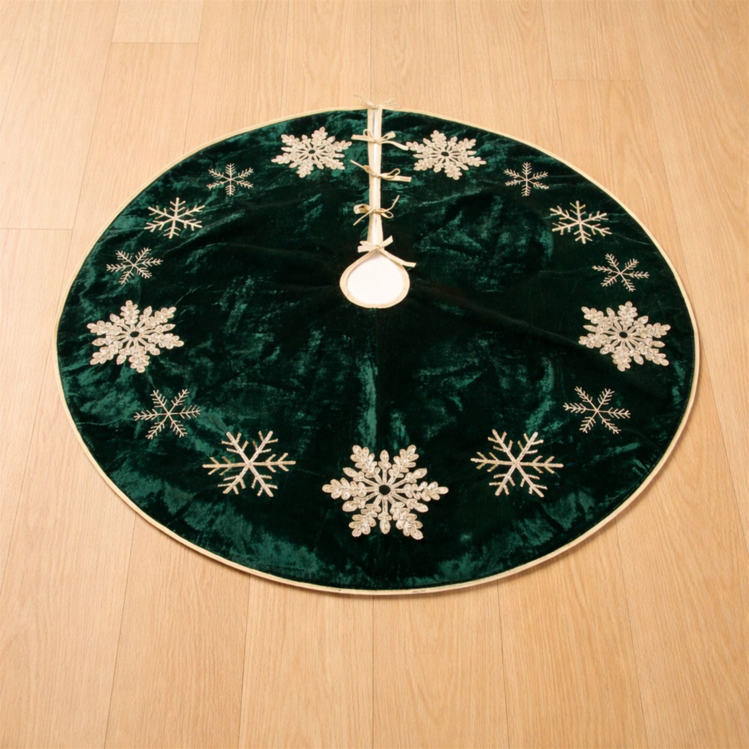 Embroidered Snowflake Christmas Tree Skirt 48 inchesD, GREEN GOLD, alternate image number 2