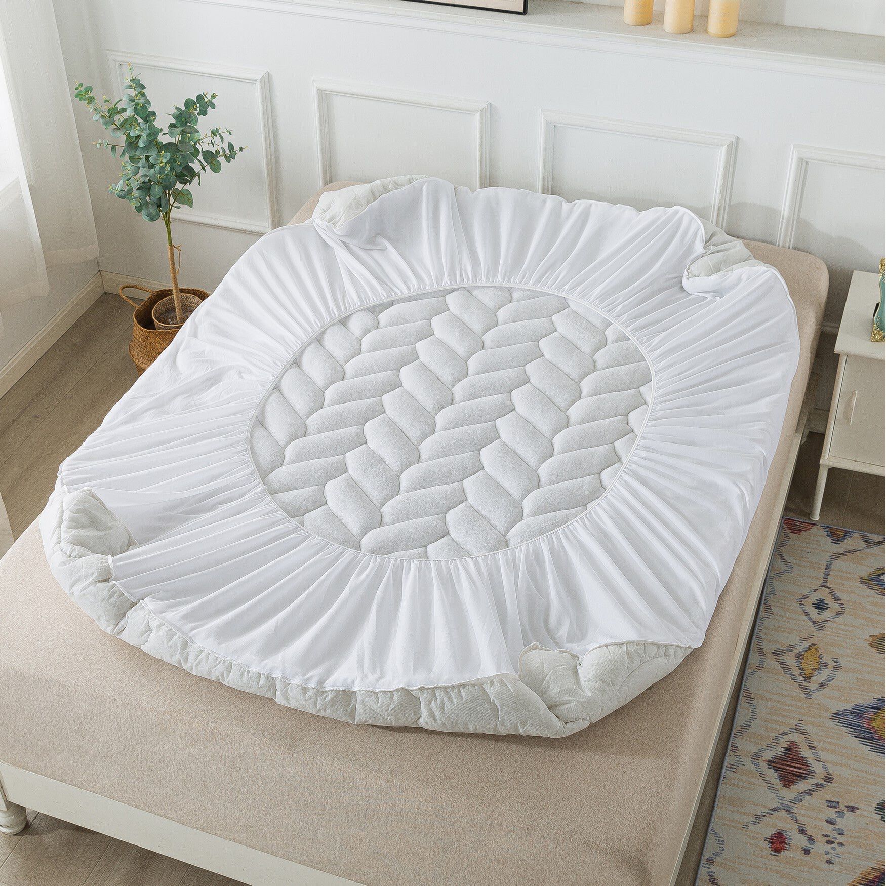 Micro-Mink Down Alternative 1 In. Mattress Topper Mattress Toppers, , alternate image number 6