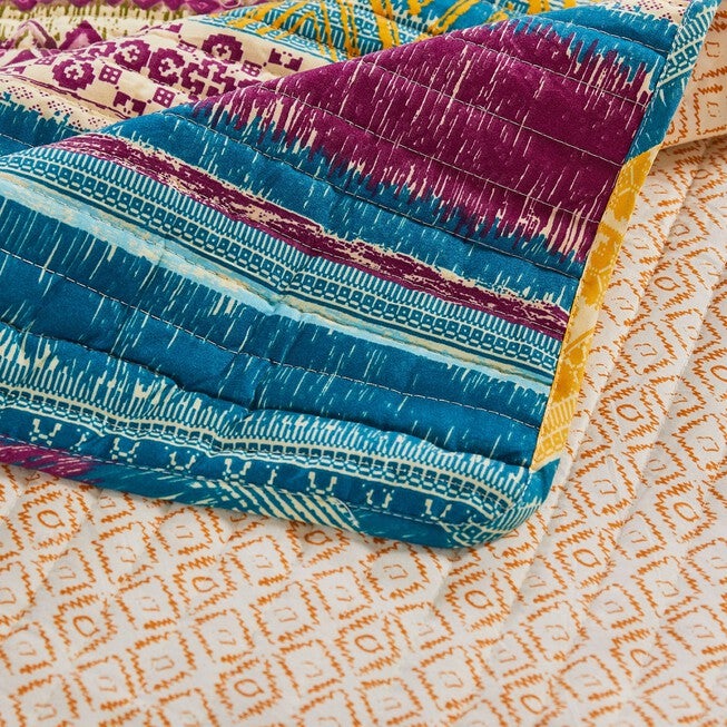 Southwest Quilted Throw Blanket, , alternate image number null