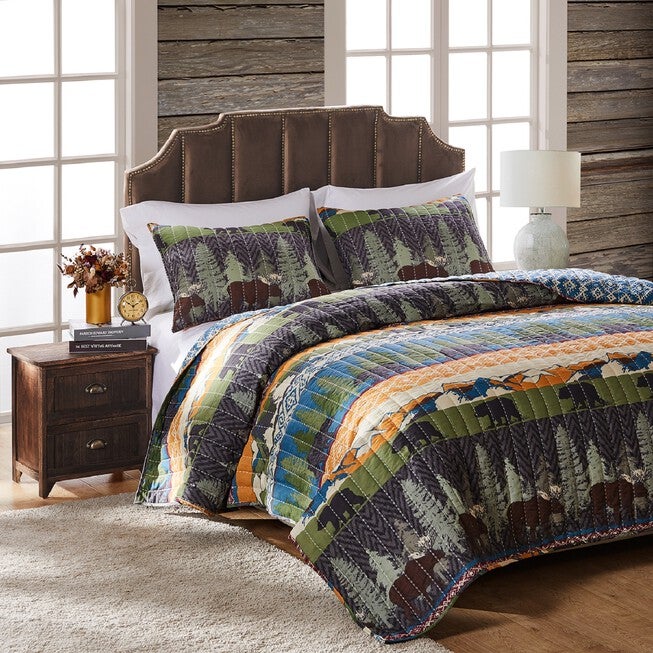Black Bear Lodge Quilt And Pillow Sham Set, , on-hover image number 1