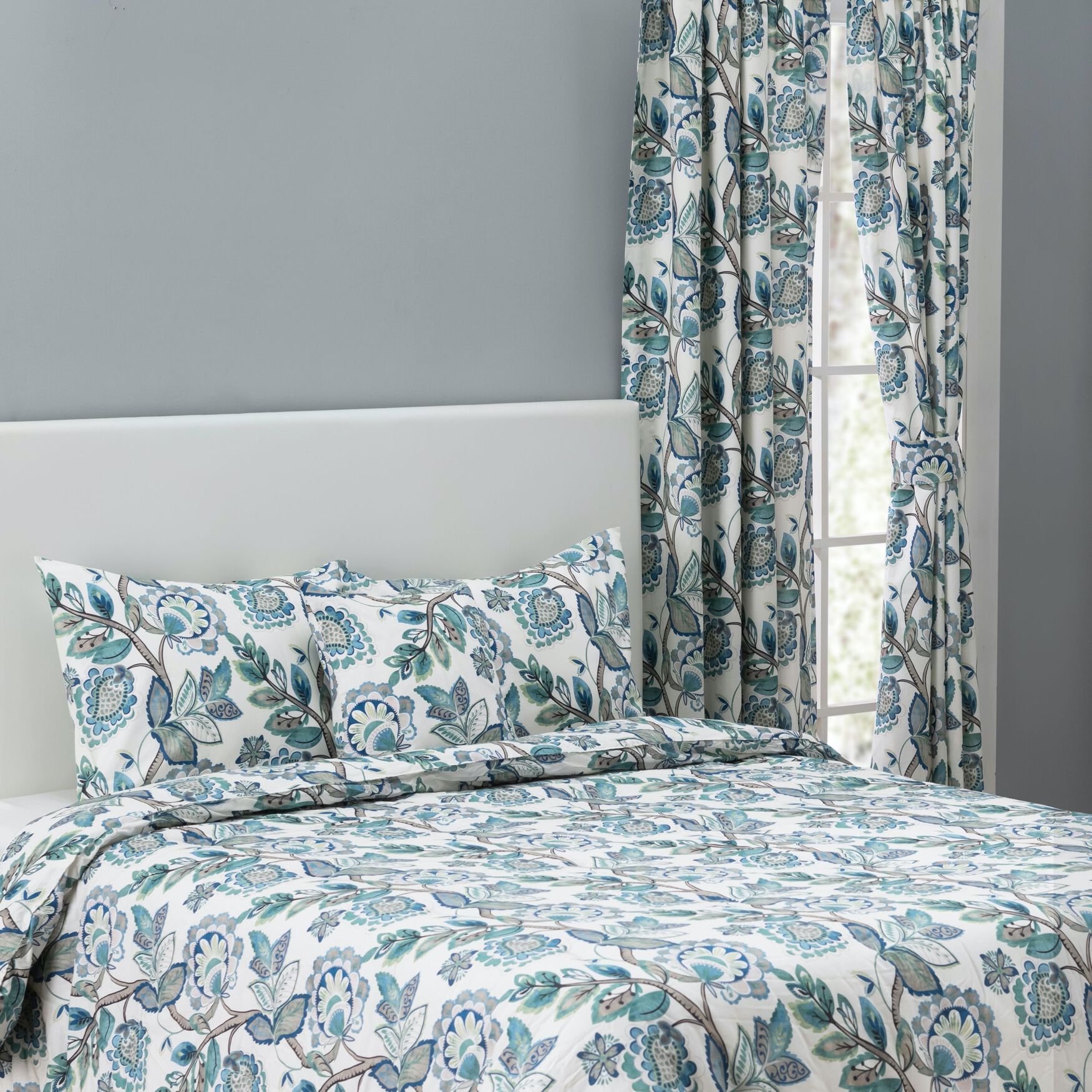 Wynette Multi Colored Jacobean Floral- Comforter Set, BLUE, hi-res image number 0