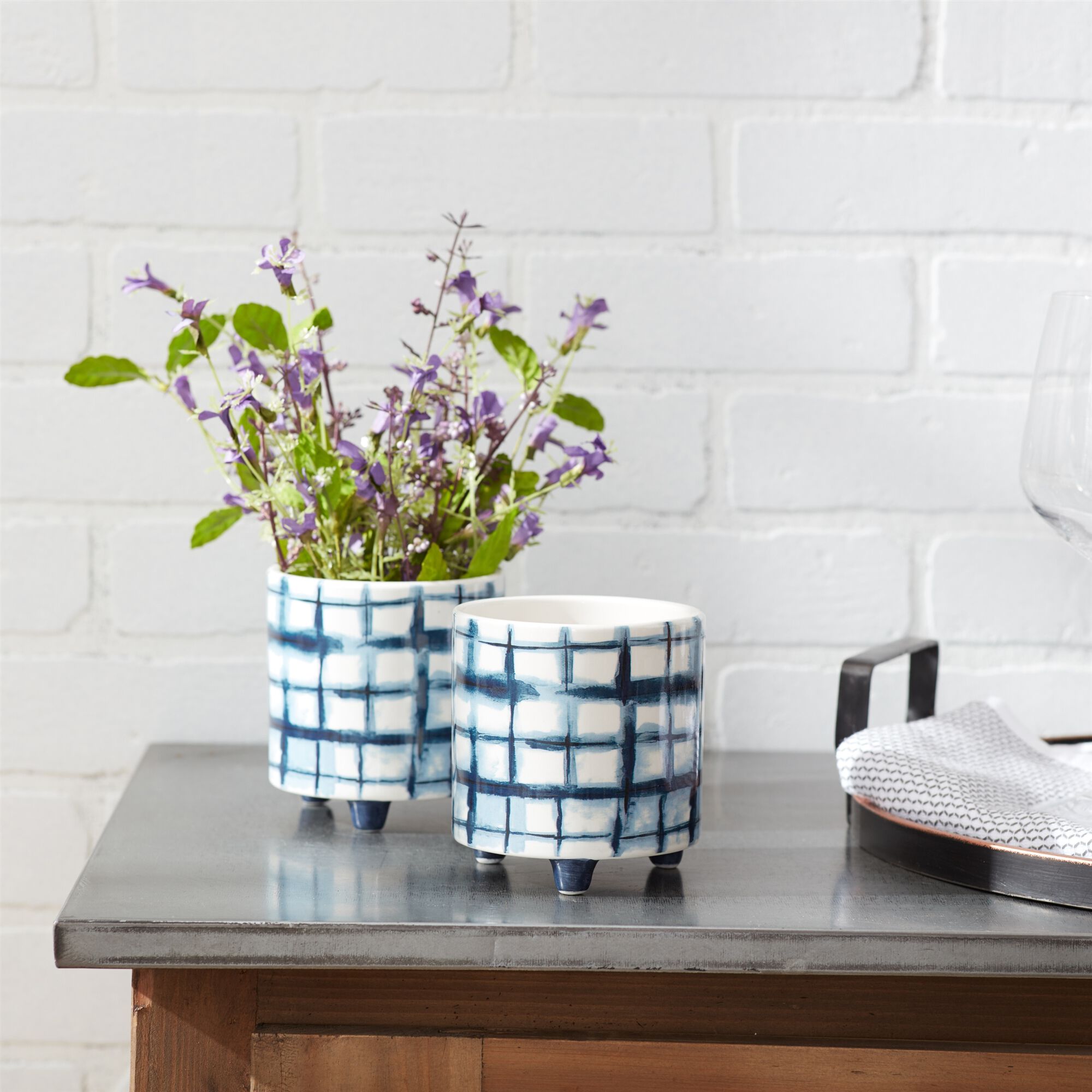 Pot (Set of 2) 4.25 inchesD x 4.5 inchesH Dolomite, BLUE/WHITE, alternate image number 2