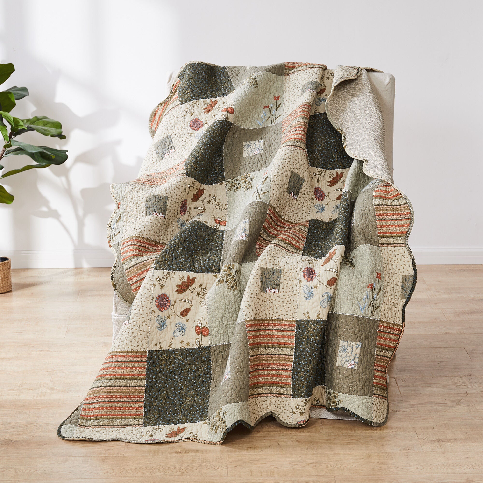 Sedona Quilted Throw Blanket, MULTI, hi-res image number 0
