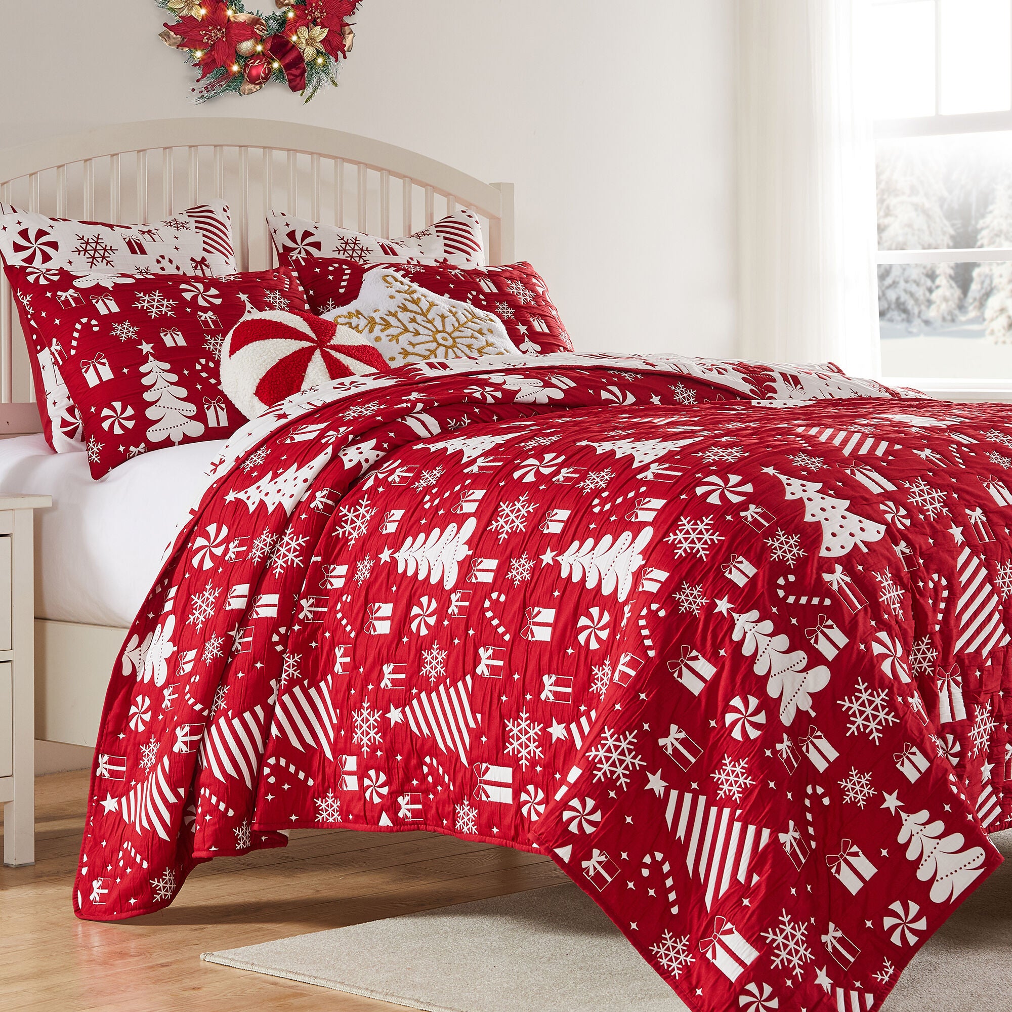 Snowflakes Holiday Matelassé Coverlet Set, Red, 3-Piece King, RED, alternate image number 1