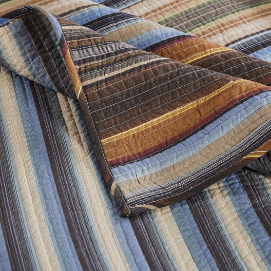 Durango Quilted Throw Blanket, , alternate image number null