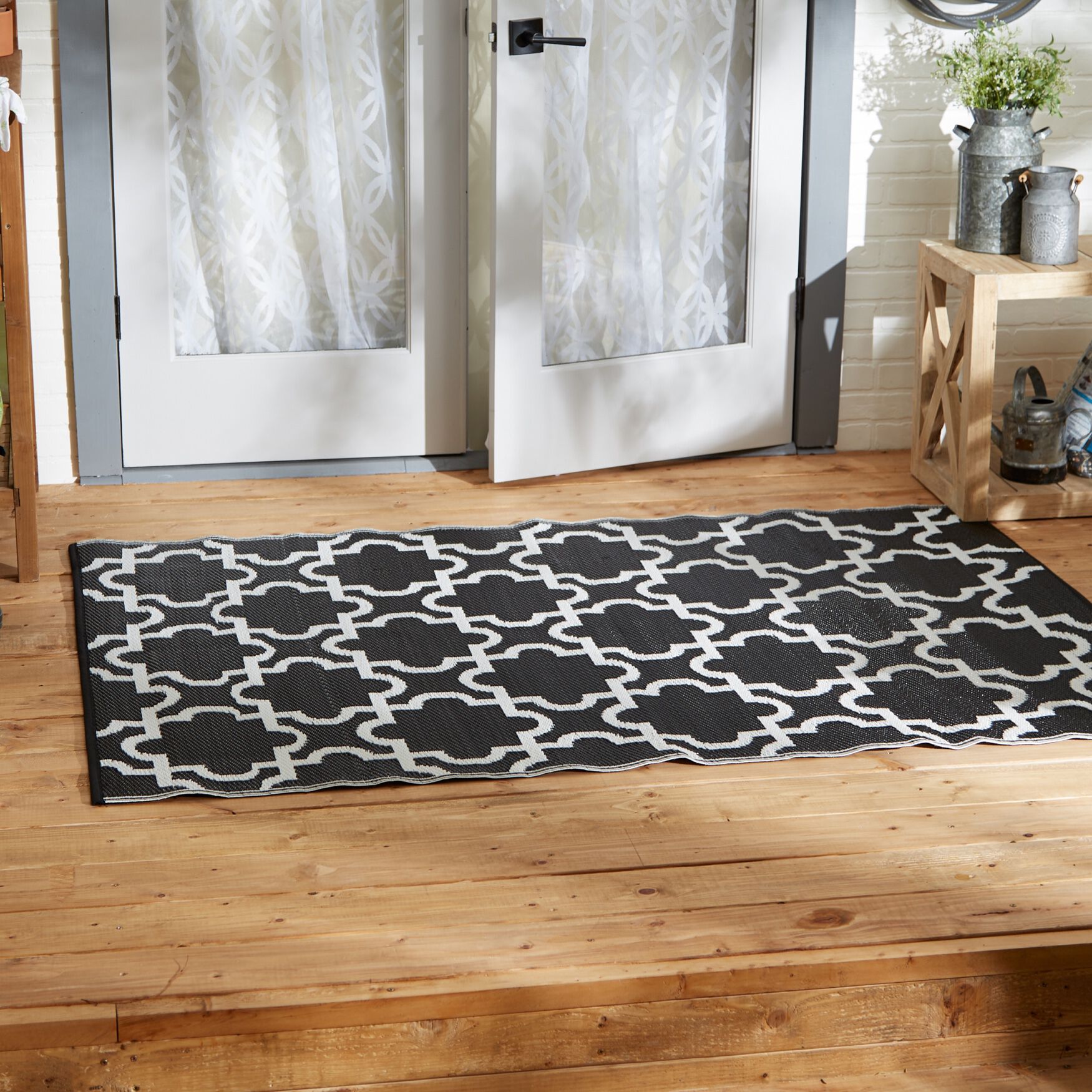 Black Lattice Outdoor Rug 4X6 Ft Floor Coverings, , alternate image number 4