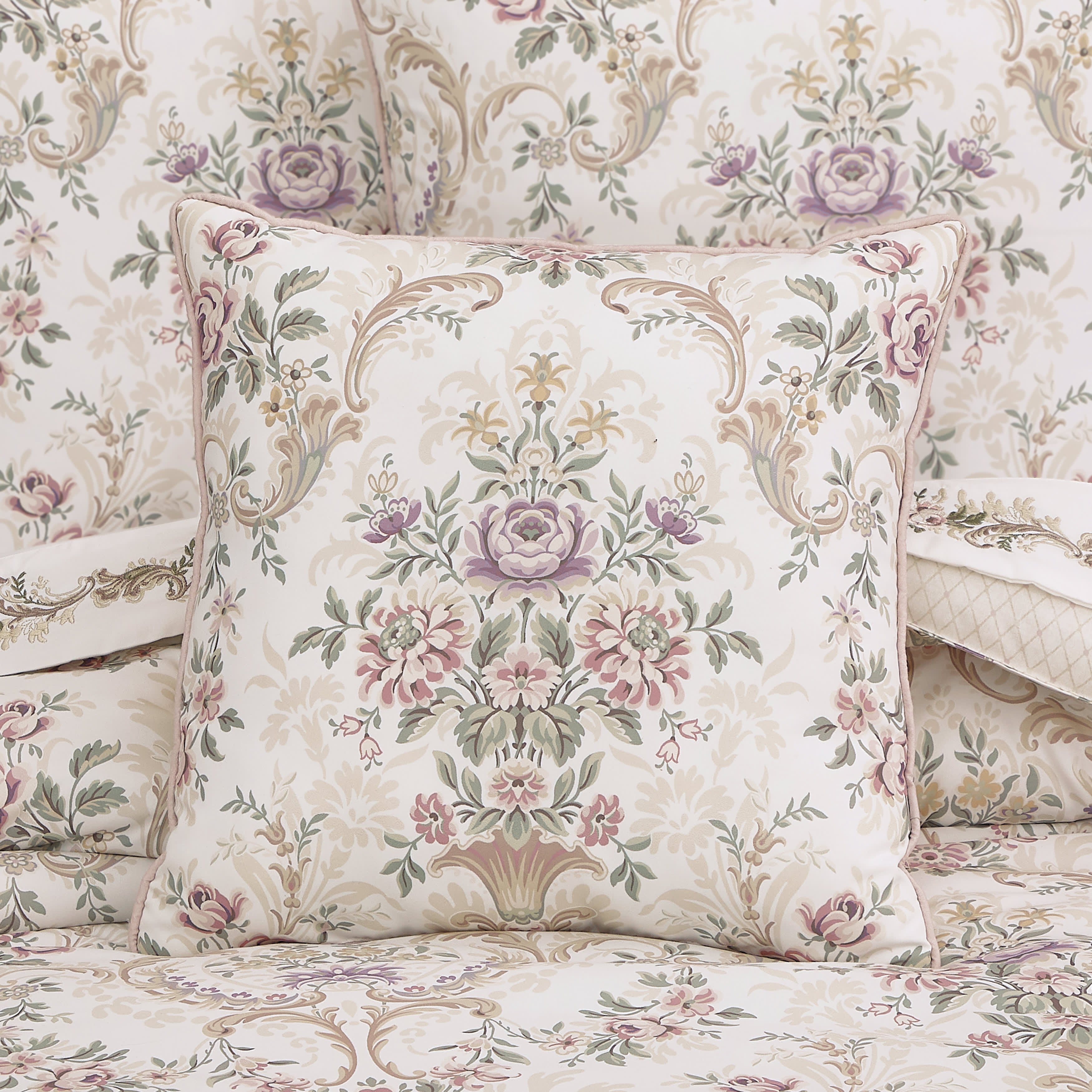 Avant Garden 18 Inch Square Decorative Throw Pillow, BLUSH, alternate image number null