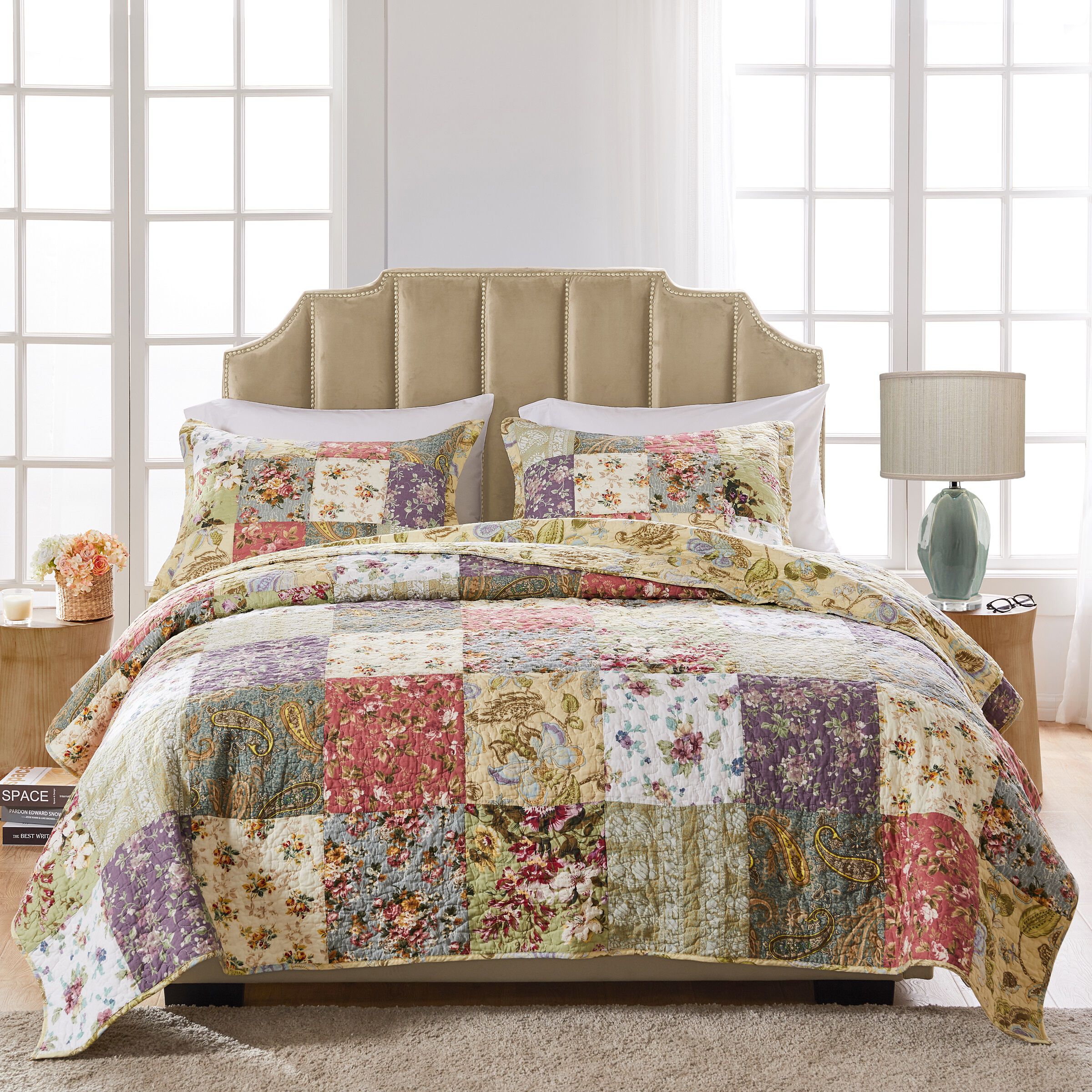 Blooming Prairie Floral 100% Cotton Patchwork Quilt Set, MULTI, alternate image number 3