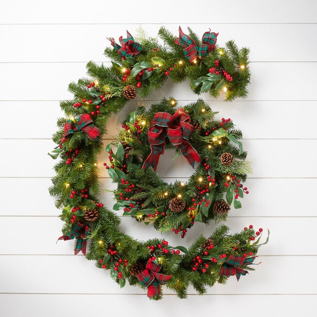 22 inches Pre-Lit Celeste Wreath, PLAID, hi-res image number null
