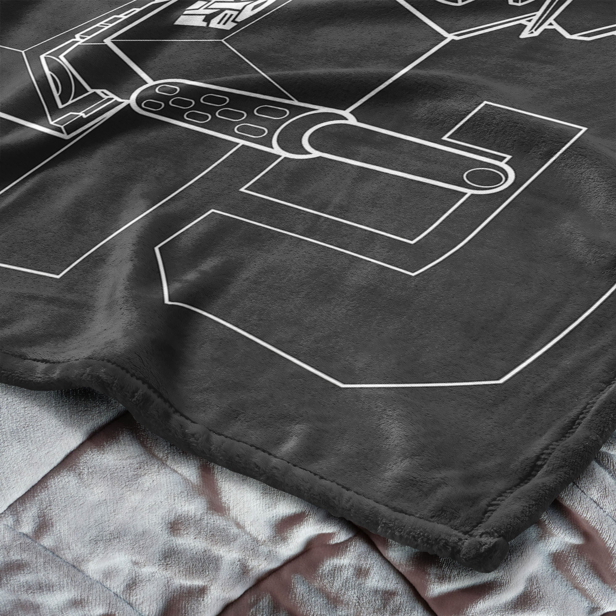 Hasbro Transformers G1 Optimus Prime And Megatron Silk Touch Throw Blanket 50X60 Inches, TRANSFORMERS, alternate image number 4