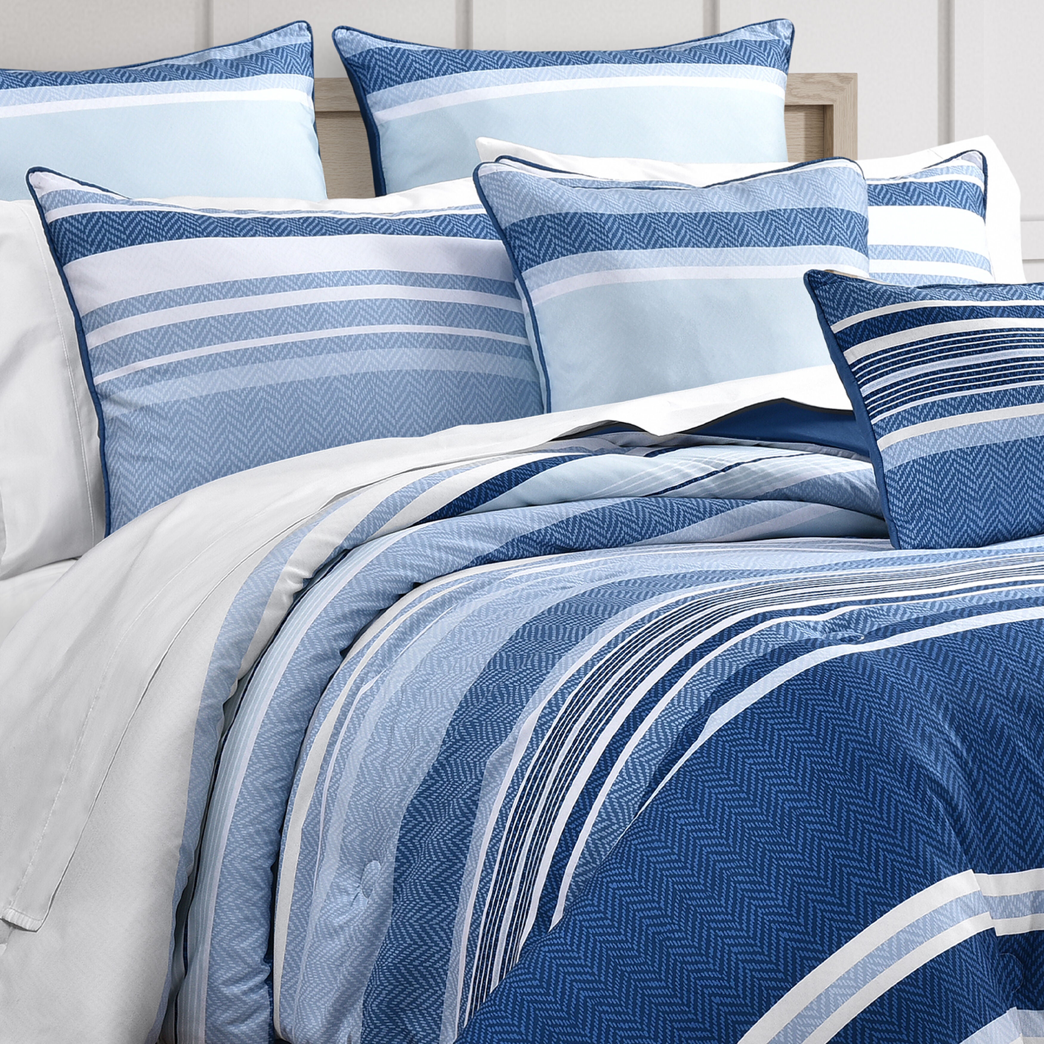 CARSON FULL/QUEEN 3PC. COMFORTER SET, BLUE, alternate image number 1