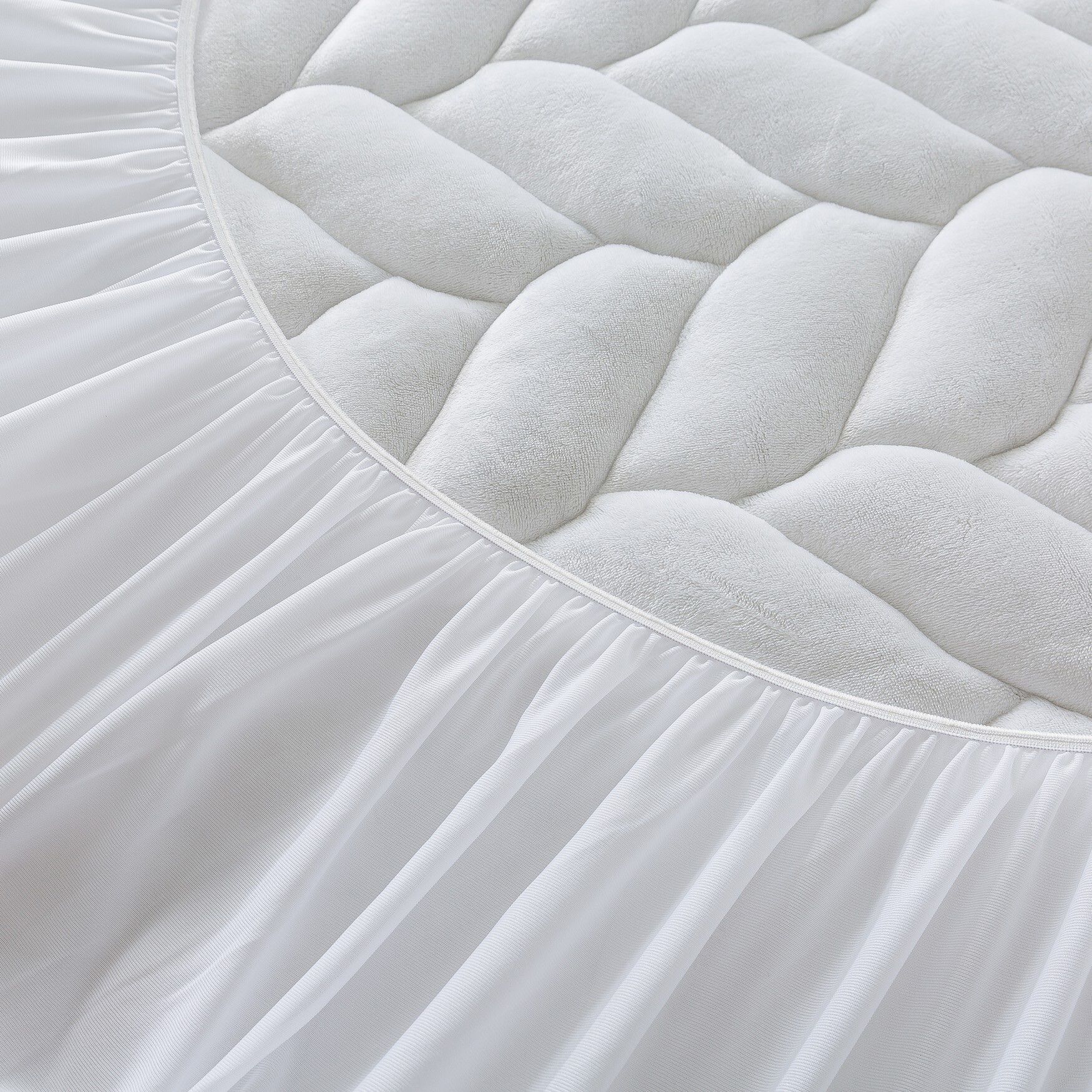 Micro-Mink Down Alternative 1 In. Mattress Topper Mattress Toppers, , alternate image number 5