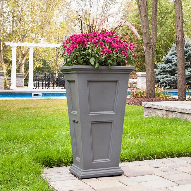 Fairfield 28 inches Tall Planter, , alternate image number null
