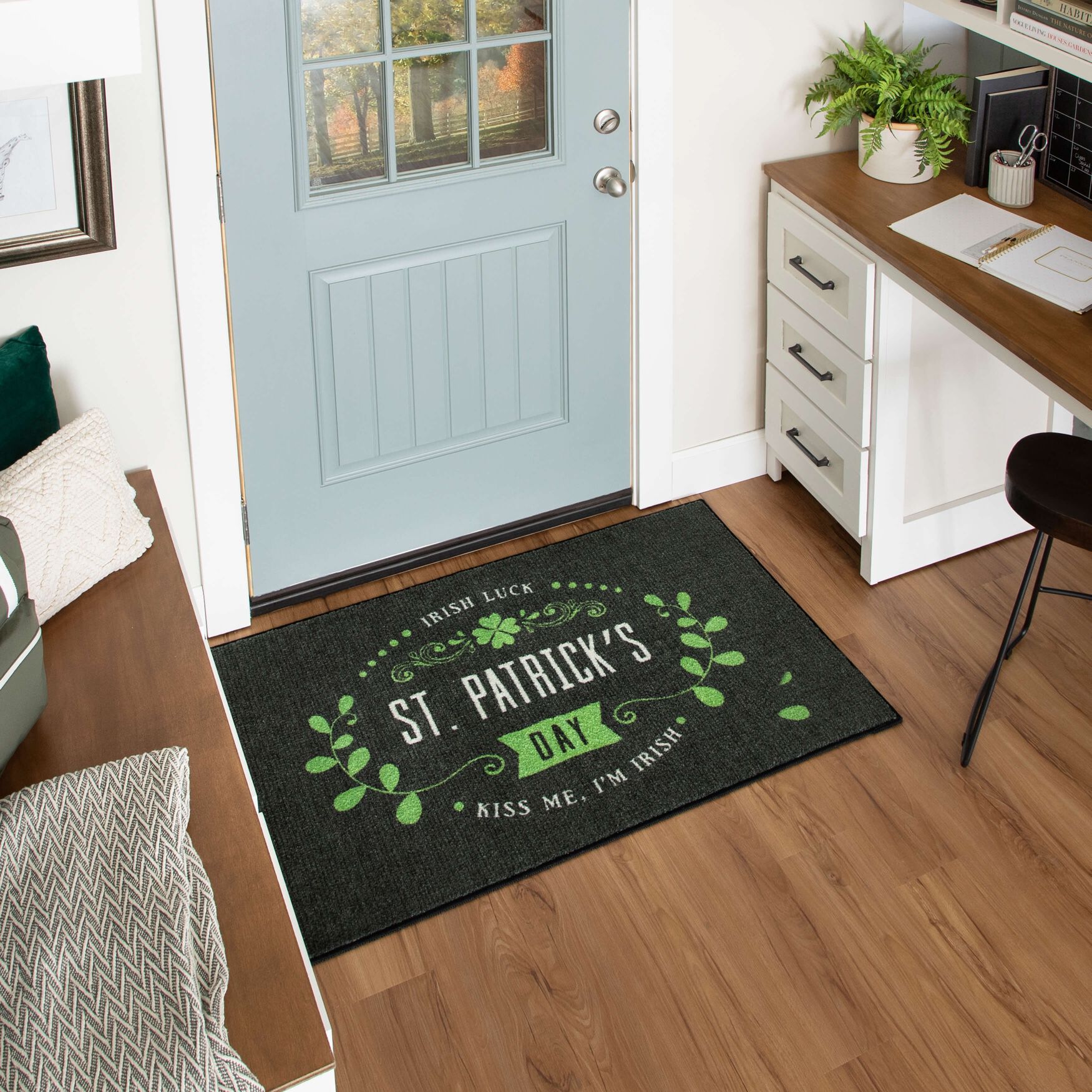 Irish Luck Black Kitchen Rug, , alternate image number 4