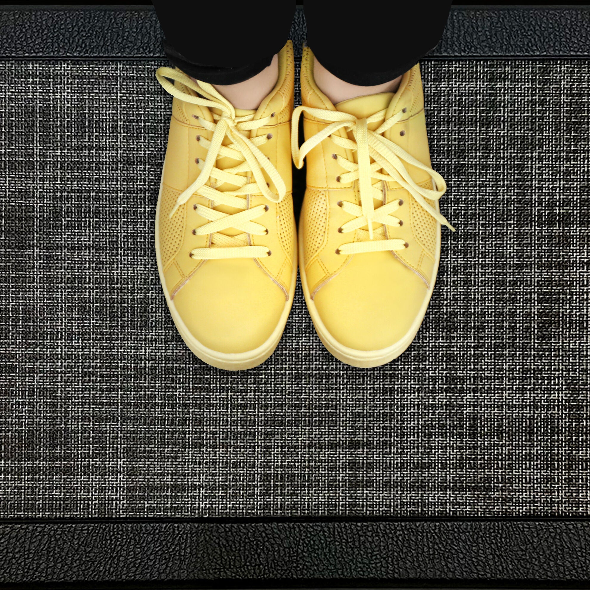 Clarke 18x30 Anti Fatigue Mat, BLACK, alternate image number 2