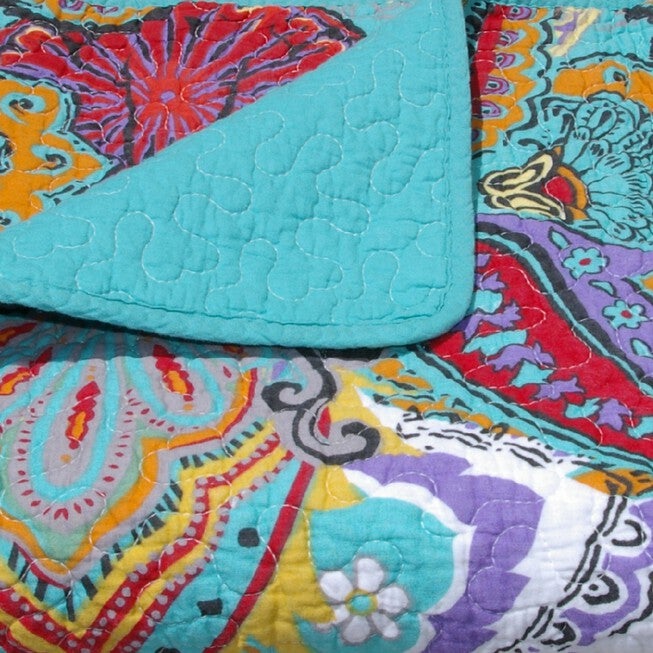 Nirvana Quilted Throw Blanket, , alternate image number 2