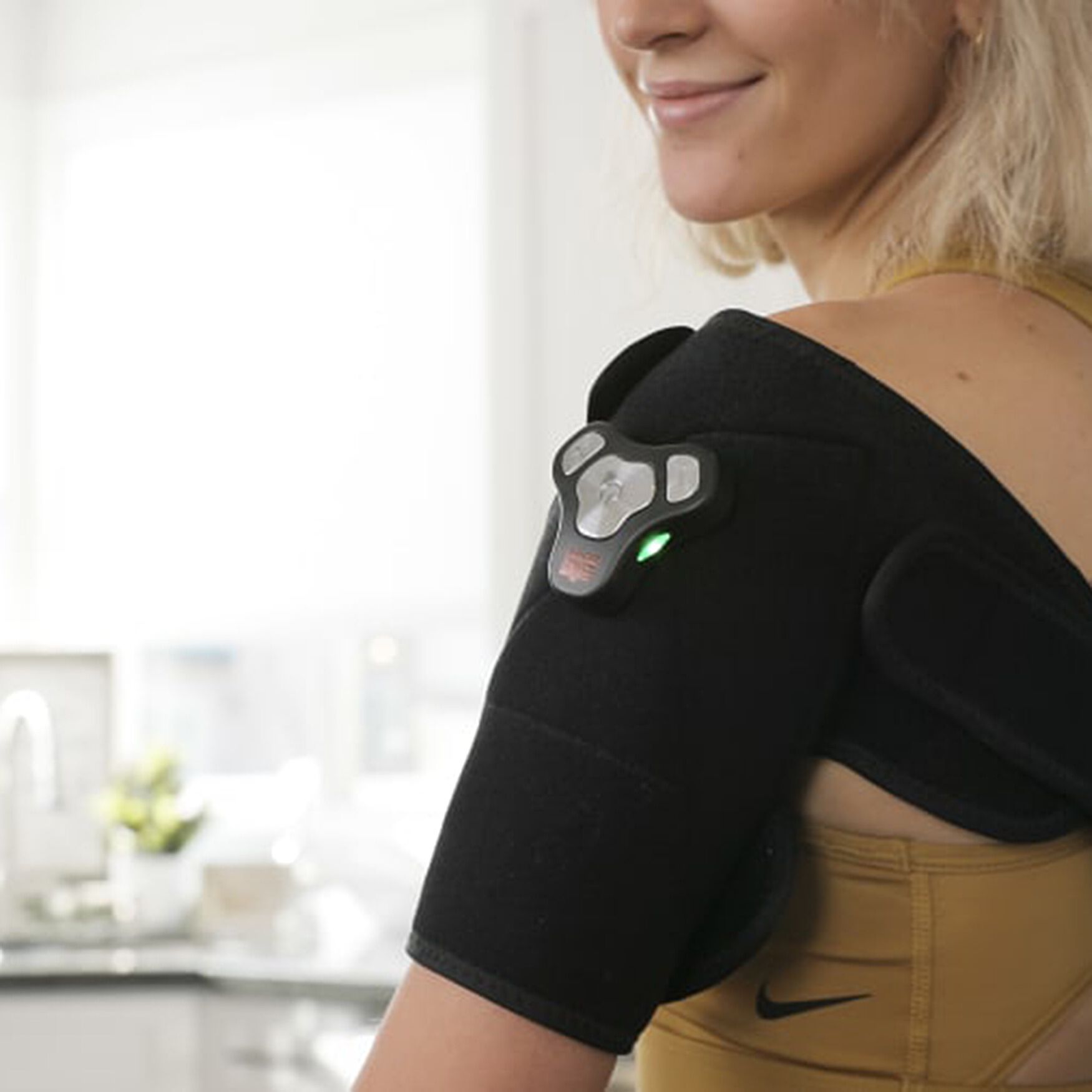 Accusage Thermo 7 In 1 Hot & Cold Massage Wrap Wellness, BLACK, hi-res image number 0