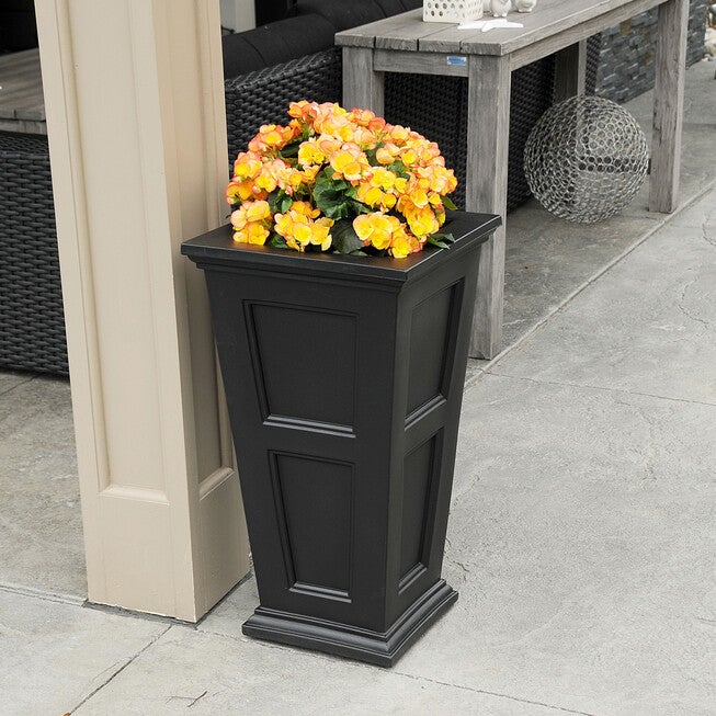 Fairfield 28 inches Tall Planter, BLACK, hi-res image number null