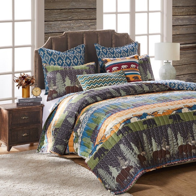 Black Bear Lodge Quilt And Pillow Sham Set, , alternate image number 4