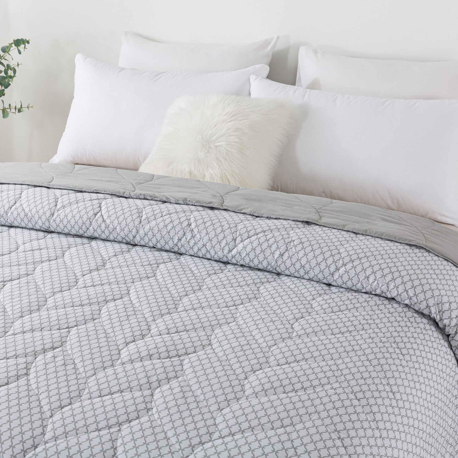 Antimicrobial Cotton Reversible Down Alternative Blanket Blankets, , alternate image number 2