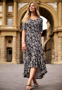 georgette flyaway maxi dress Georgette Flyaway Maxi Dress (Women)