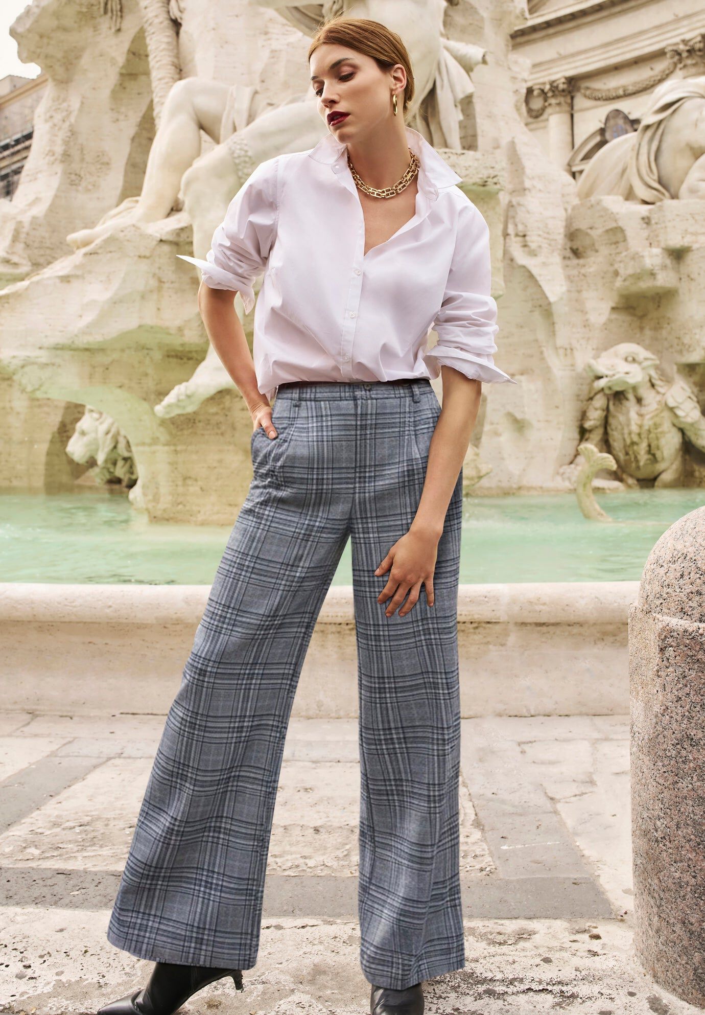 Bi-Stretch Wide Leg Pant