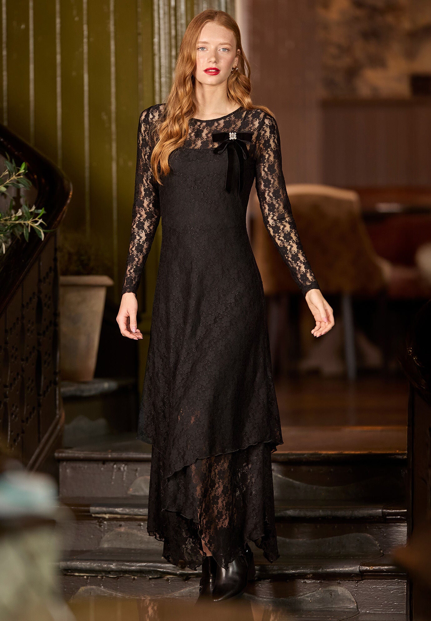 Stretch Lace Hanky Hem Maxi Dress, BLACK, alternate image number 5