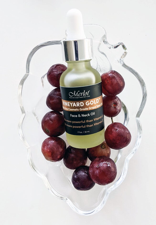 Vineyard Gold Face & Neck Oil, , on-hover image number 1