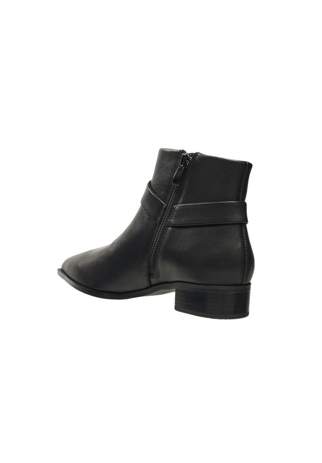 Lily Bootie, , on-hover image number null