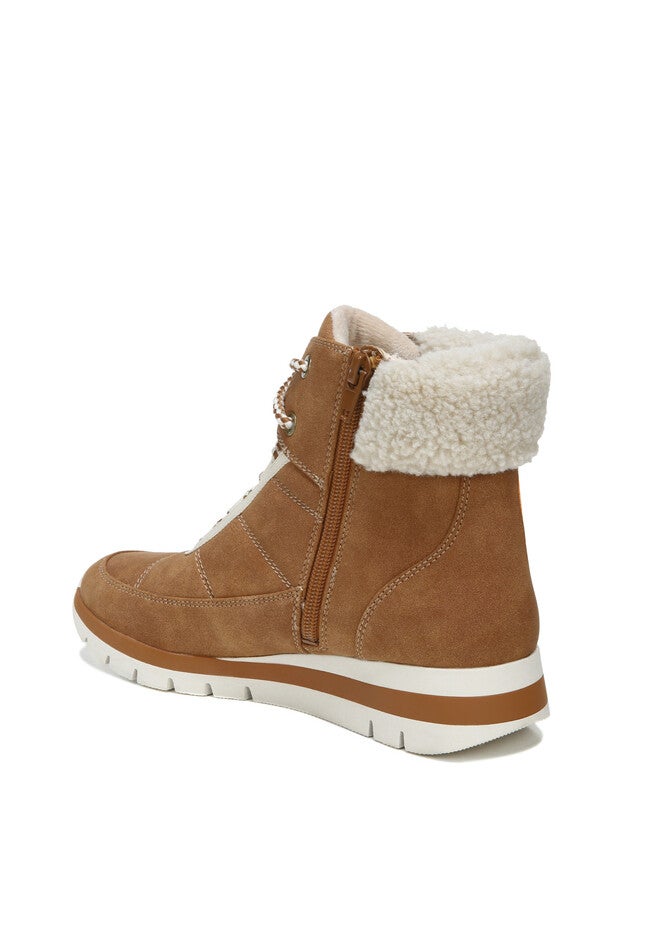 Carey Water Repellent Hiker Boot, , alternate image number null