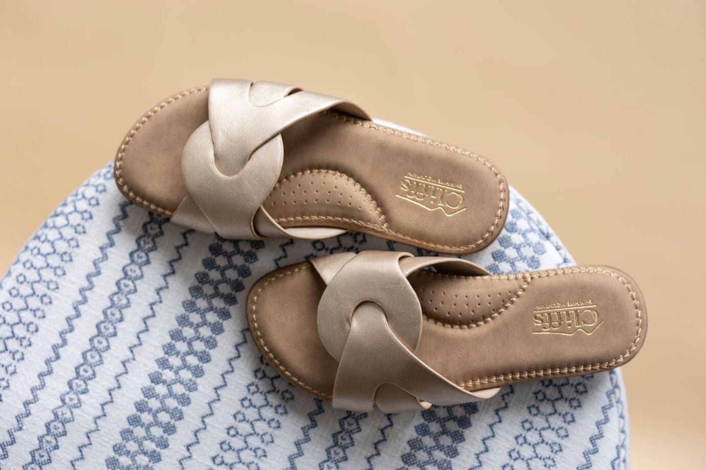 Cliffs Fortunate Slide Sandal, , alternate image number 6