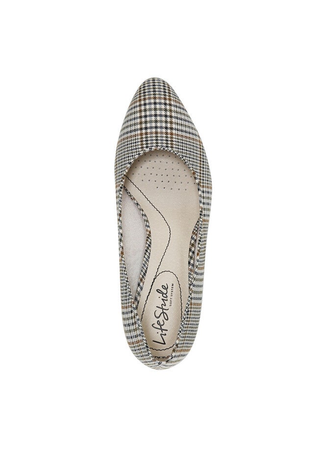 Gigi Pump , , alternate image number null