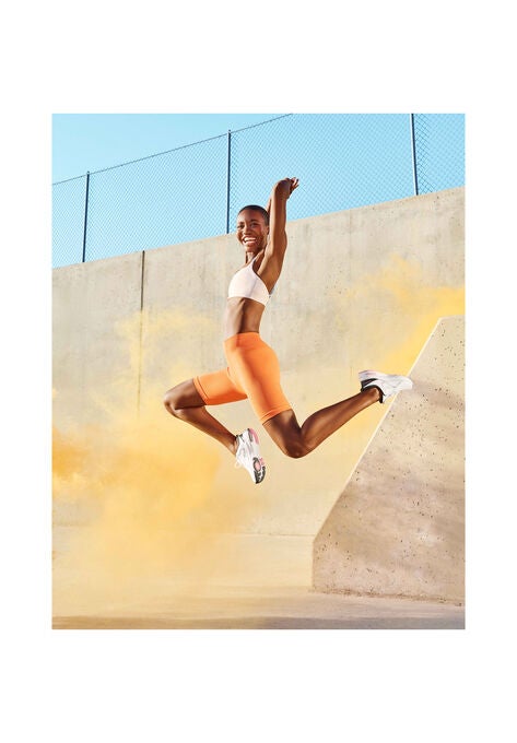 Never Quit Sneakers, , alternate image number null