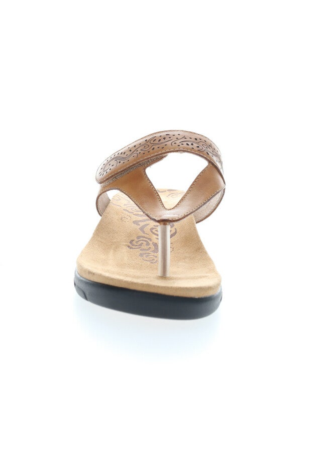 Wynzie Leather Sandal, , alternate image number null