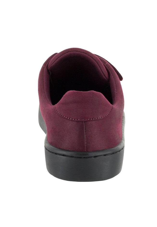 Strive Sneakers by Easy Street®, , on-hover image number null