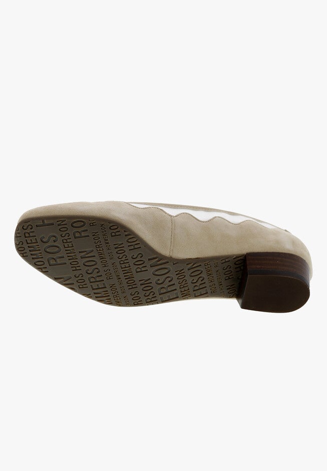 Tootsie Kitten Heel Pump, , alternate image number null