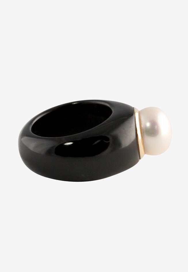 10K Black Pearl Ring Round Cultured Pearl Black Jade Yellow Gold Ring, , on-hover image number null
