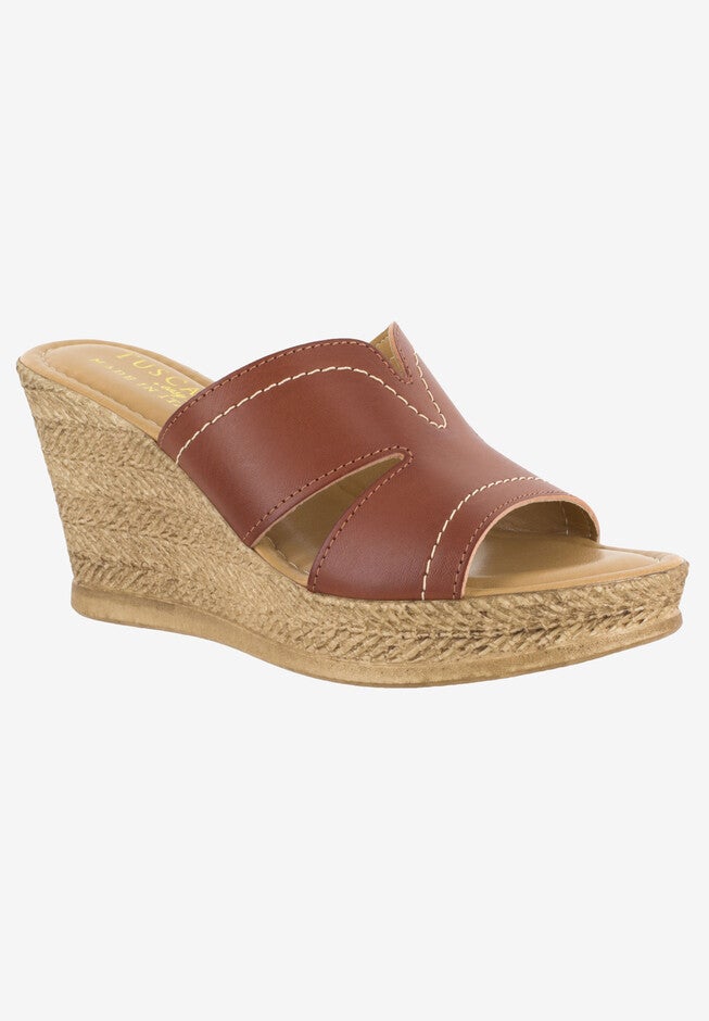 Marsala Wedge , COGNAC, hi-res image number 0