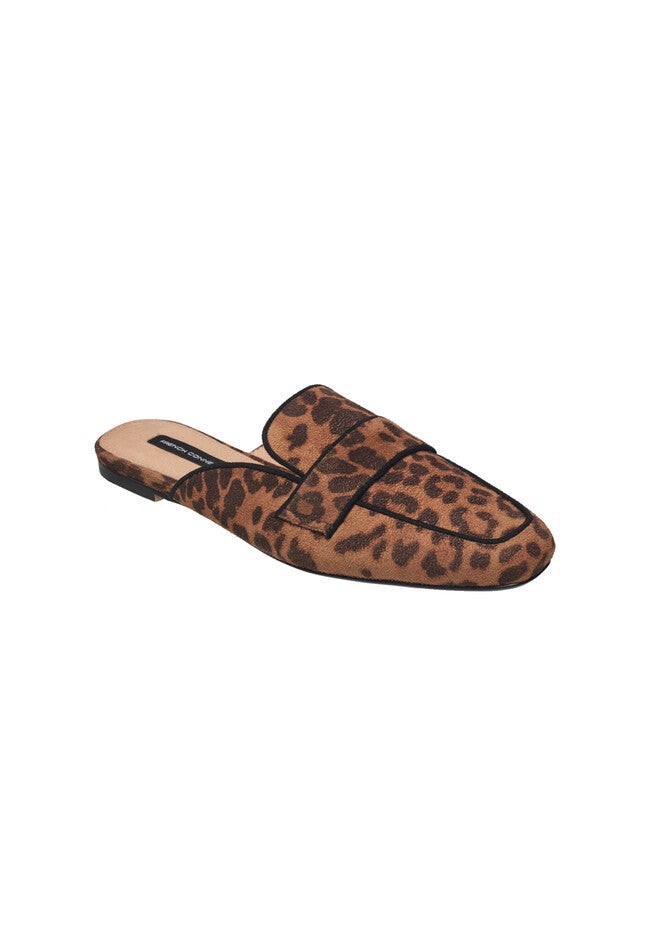 Danieele Flat, LEOPARD, hi-res image number null