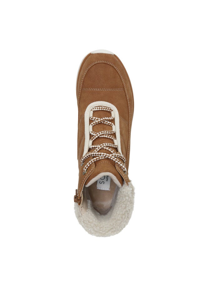 Carey Water Repellent Hiker Boot, , alternate image number null
