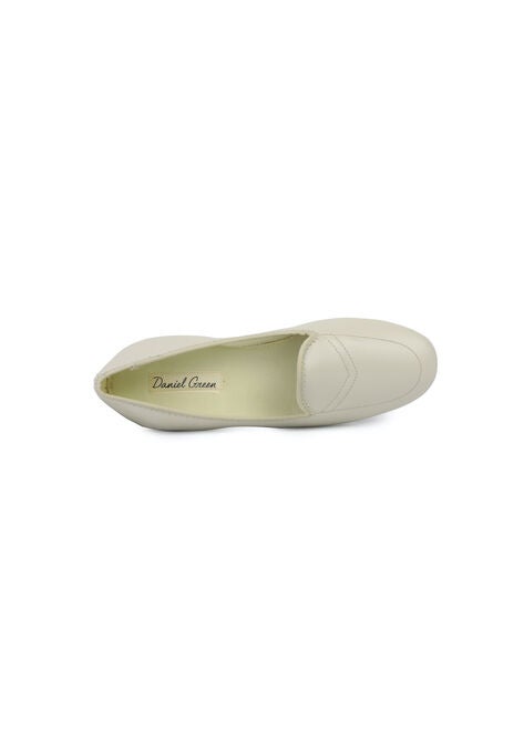Meg Slipper, , alternate image number null