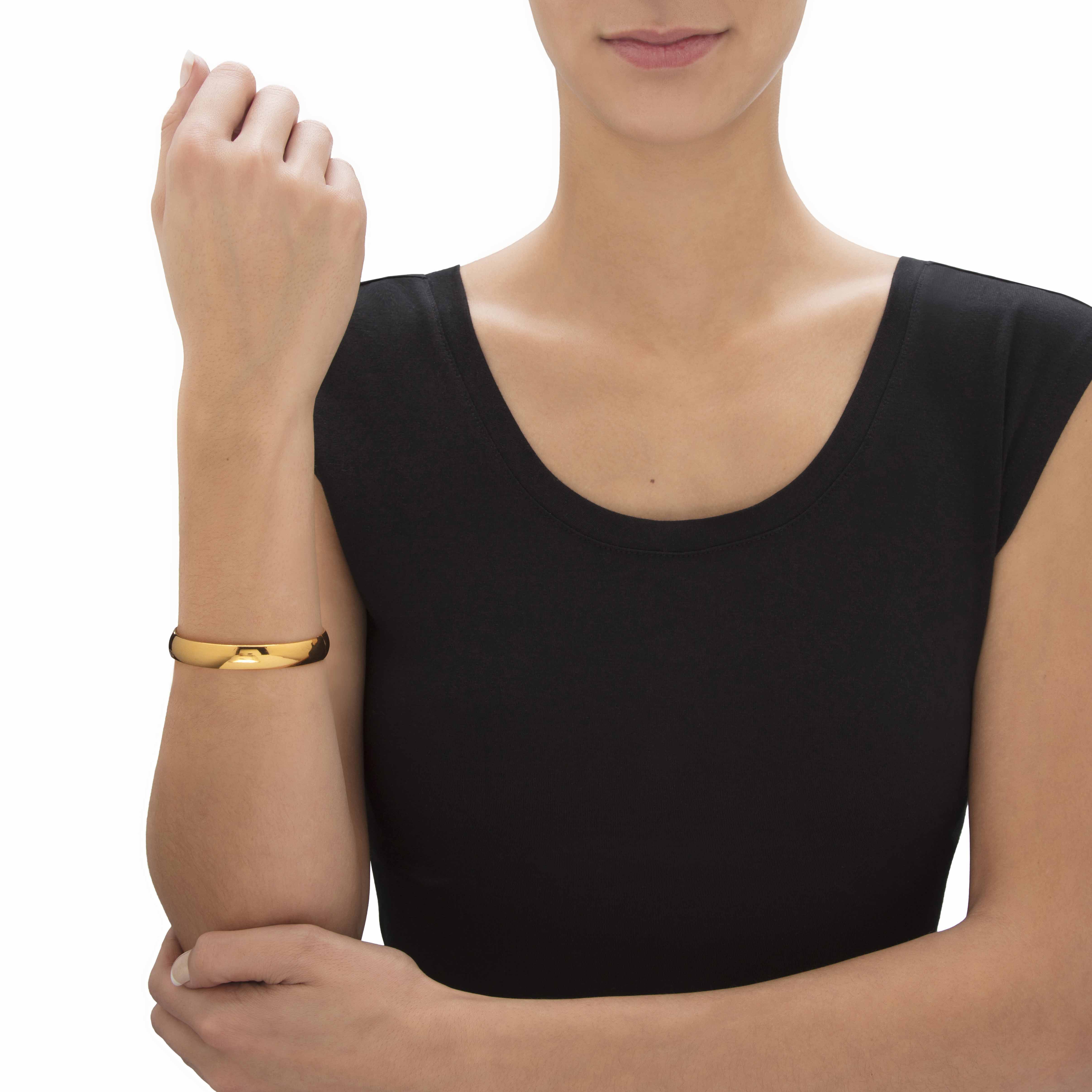 Goldtone Hinged Polished Bangle Bracelet 7.5 inches, GOLD, alternate image number 2