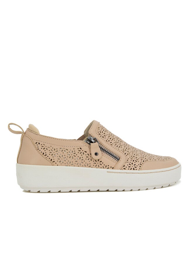 July Sneaker, , alternate image number null