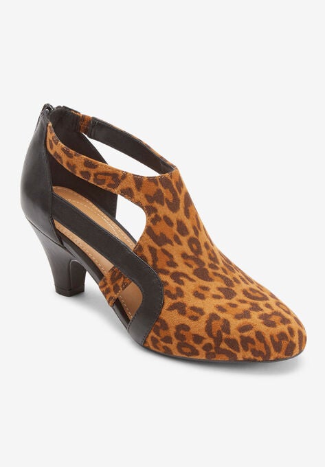 The Sage Shootie, LEOPARD, hi-res image number null