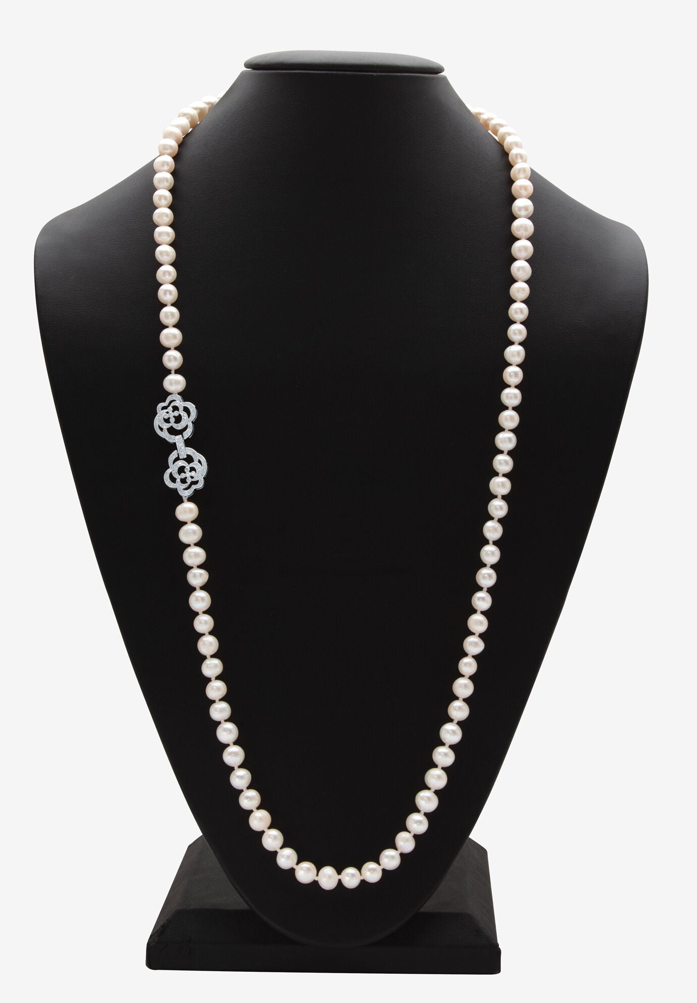 1.42 Cttw. White Genuine Pearl Necklace W/Cubic Zirconia Clasp Silvertone 32 inches, , alternate image number 3